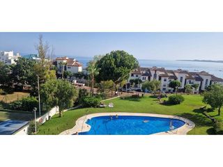 Piso en alquiler en Torrequebrada en Benalmádena