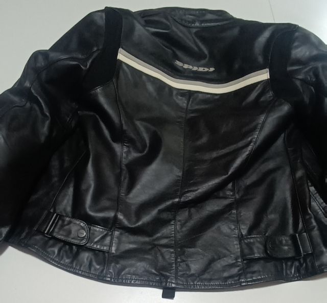 Giubbotto moto pelle donna
