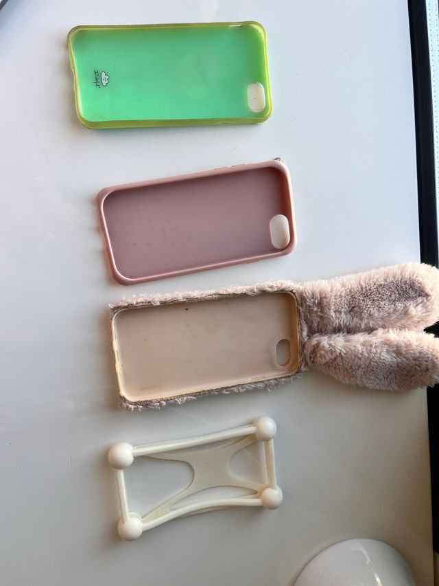 Fundas iPhone: 4 unidades