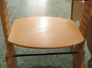Trona evolutiva madera con todos los complementos