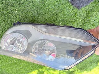 Faro VW Tiguan derecho