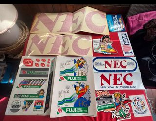 Lotto di 91 Vintage adesivi NEC e Fuji anni '80