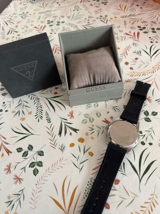 Reloj Guess Hombre - Negro/Plata