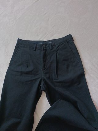 Pantalón negro hombre largo