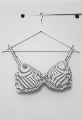 Bikini pin-up blanco y negro