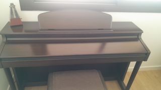 Piano Digital pianova P812
