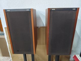 Altavoces Vieta Uno para restaurar