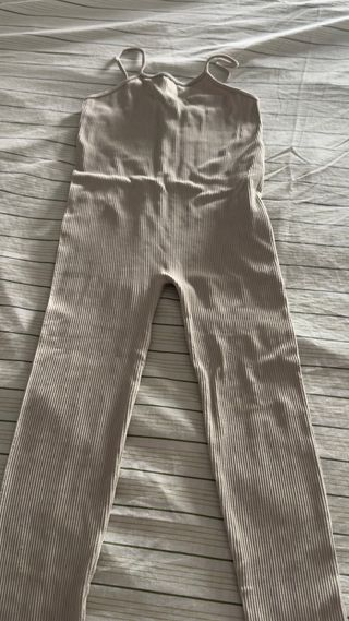 Mono beige verano XS/S
Pull&Bear 
