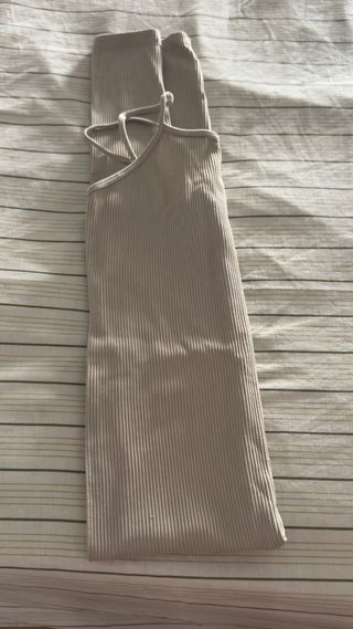 Mono beige verano XS/S
Pull&Bear 