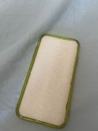 Funda iPhone XR neón