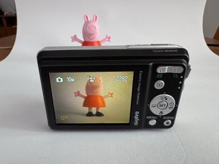 Sanyo E10 - Cámara digital 10MP Zoom óptico 5x.