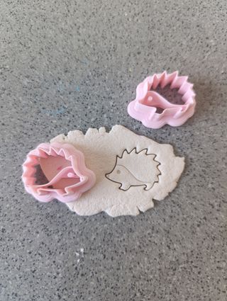 Cortador de arcilla polimérica con forma de erizo