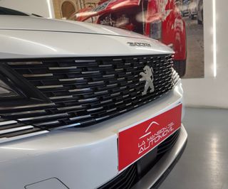 PEUGEOT 3008 1.5 BLUEHDi 