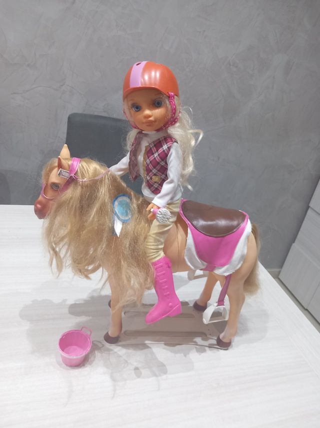 Nancy y caballo: