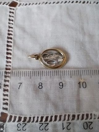 Colgante inicial P chapado 