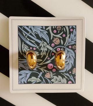 Pendientes dorados - gotas agua