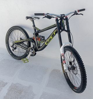 Bici descenso GT Fury World Cup 2016.
