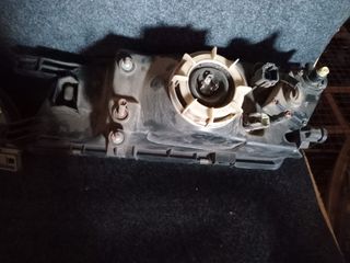 Faros delanteros Nissan Primera (P10)