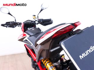 DUCATI HYPERMOTARD 821 ABS