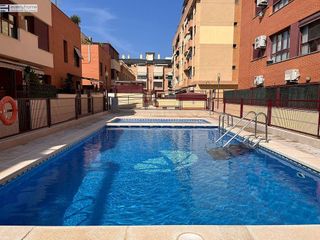 Piso en alquiler en Avda. de Abril. - 9 de octubre en Sagunto