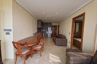 Piso en alquiler en Centro en Torrevieja