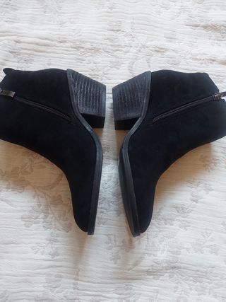Botines Azarey negros, talla 36