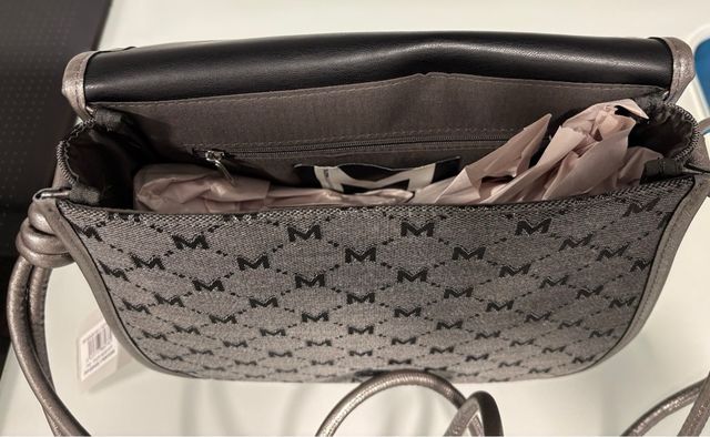 Bolso Lola Casademunt a estrenar