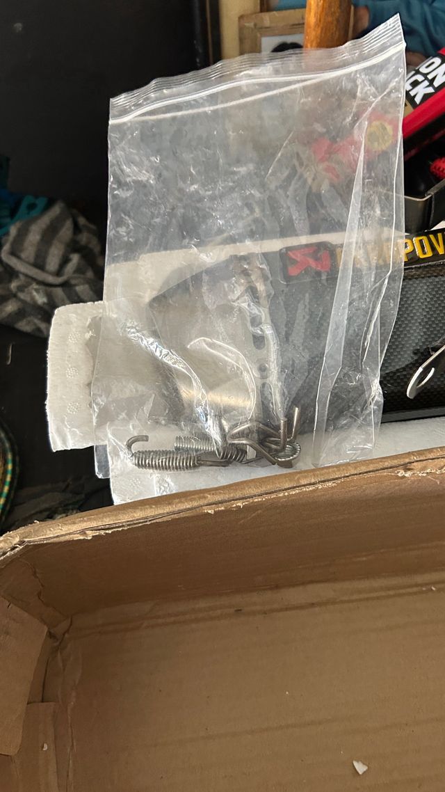 Coda di fuga per moto Acrapovic carbon imitation C