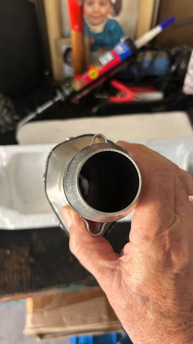 Coda di fuga per moto Acrapovic carbon imitation C