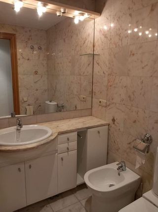 Piso en alquiler en Ermitagaña - Mendebaldea en Pamplona