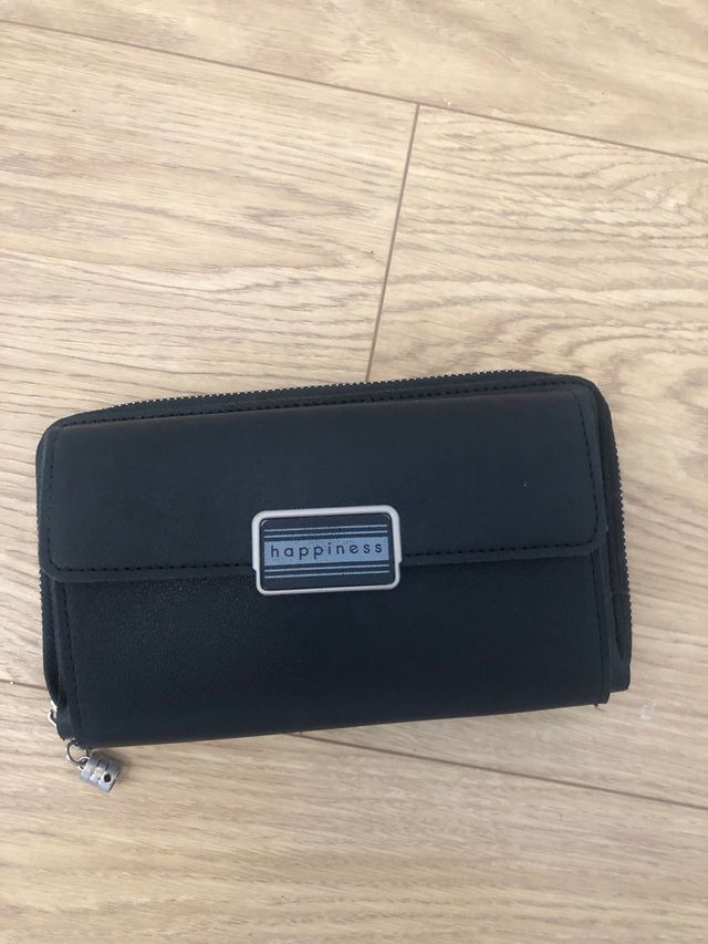 Cartera negra Happiness