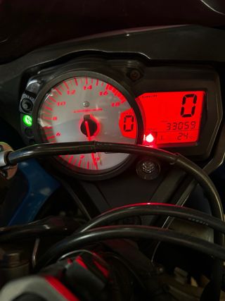 Suzuki GSXR 600cc K6 - Moto