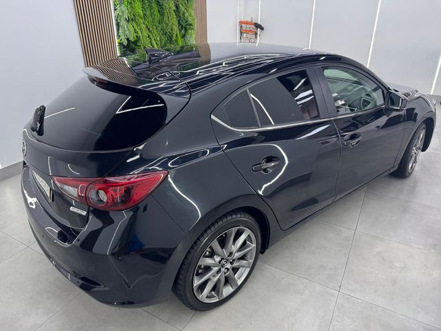Mazda 3 2018