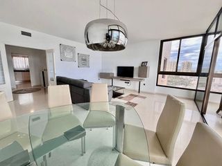 Piso en venta en Playa de Poniente en Benidorm