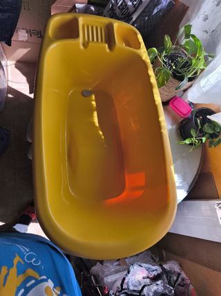 Bañera bebé amarilla