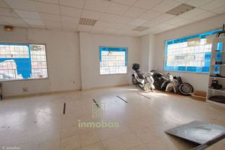 Local comercial en venta en Pardaleras en Badajoz