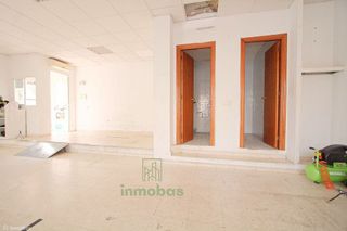 Local comercial en venta en Pardaleras en Badajoz
