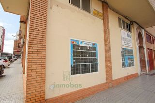 Local comercial en venta en Pardaleras en Badajoz