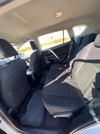 Toyota RAV4 D4D 2.0 diesel