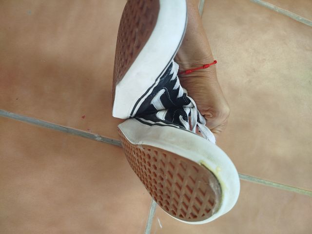 Bota Vans black boy tamanho 32