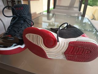 Zapatillas Jordan 38 - Negras/Rojas