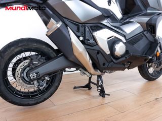HONDA X-ADV 