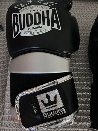 Guantes boxeo Buddha 14oz
venta en Melilla/ Malaga
