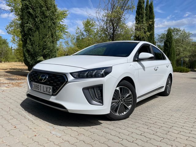 Hyundai IONIQ 1.6 GDI PHEV Tecno DCT