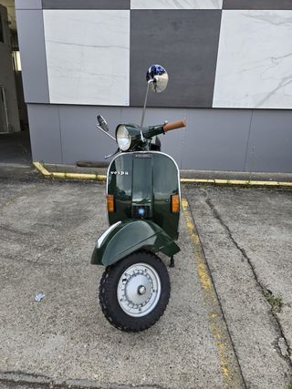 Moto Vespa PX200 Verde - 1984