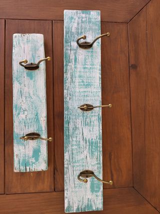 Set Percheros pared vintage