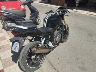 Hyosung GT250 Comet - averiada