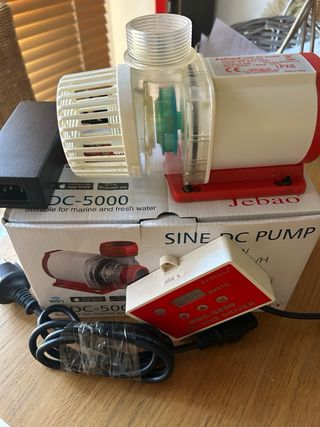 Bomba DC Jebao MDC-5000 - Nueva
