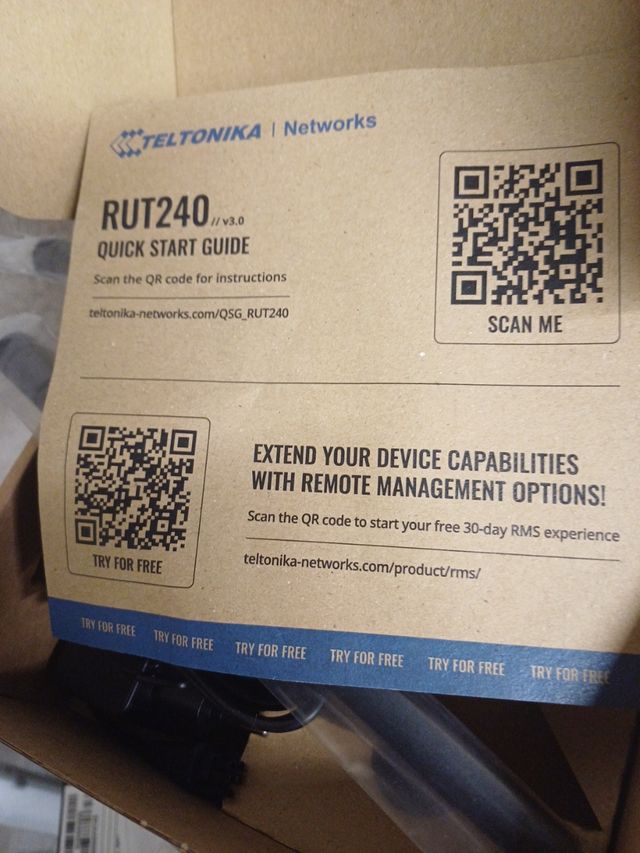 RUT240 Teltonika - Router Industrial