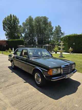 Coche Mercedes-Benz 300D 1990
